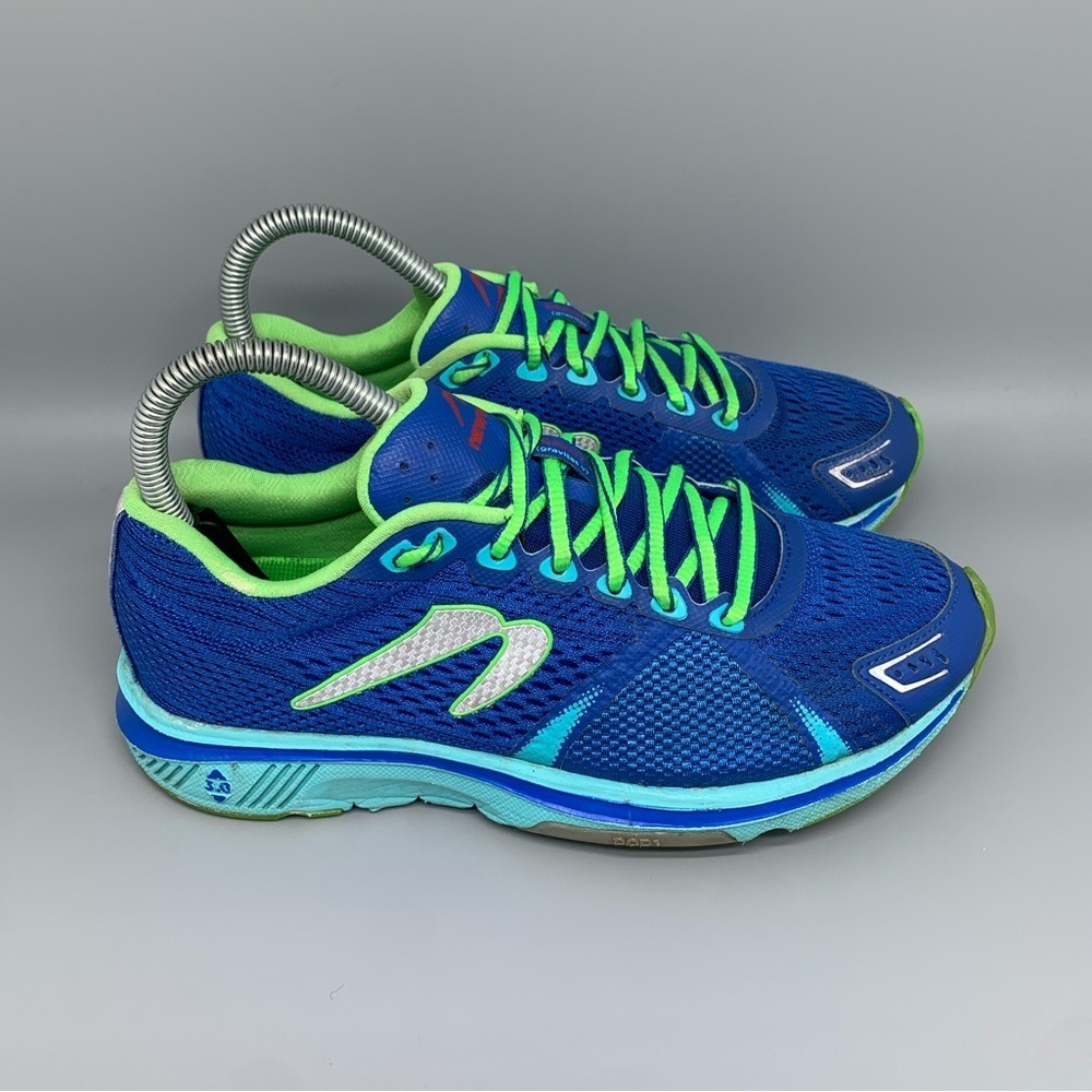 Newton Gravitas V Blue Green Running Shoes W000216 Women's Sz‎ 7